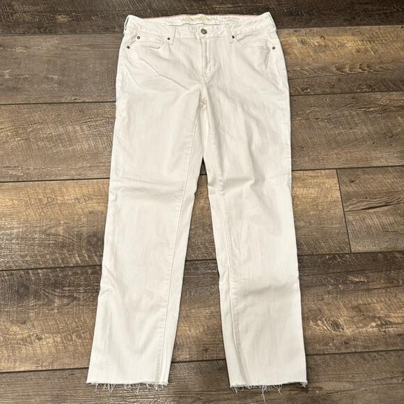 Eddie Bauer Slightly Curvy White Straight Raw Hem Jeans Size 12T - Picture 1 of 9